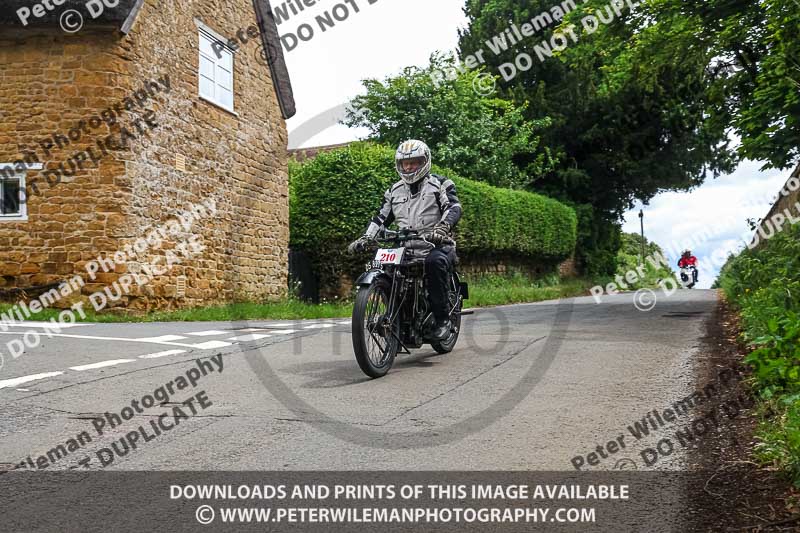 Vintage motorcycle club;eventdigitalimages;no limits trackdays;peter wileman photography;vintage motocycles;vmcc banbury run photographs